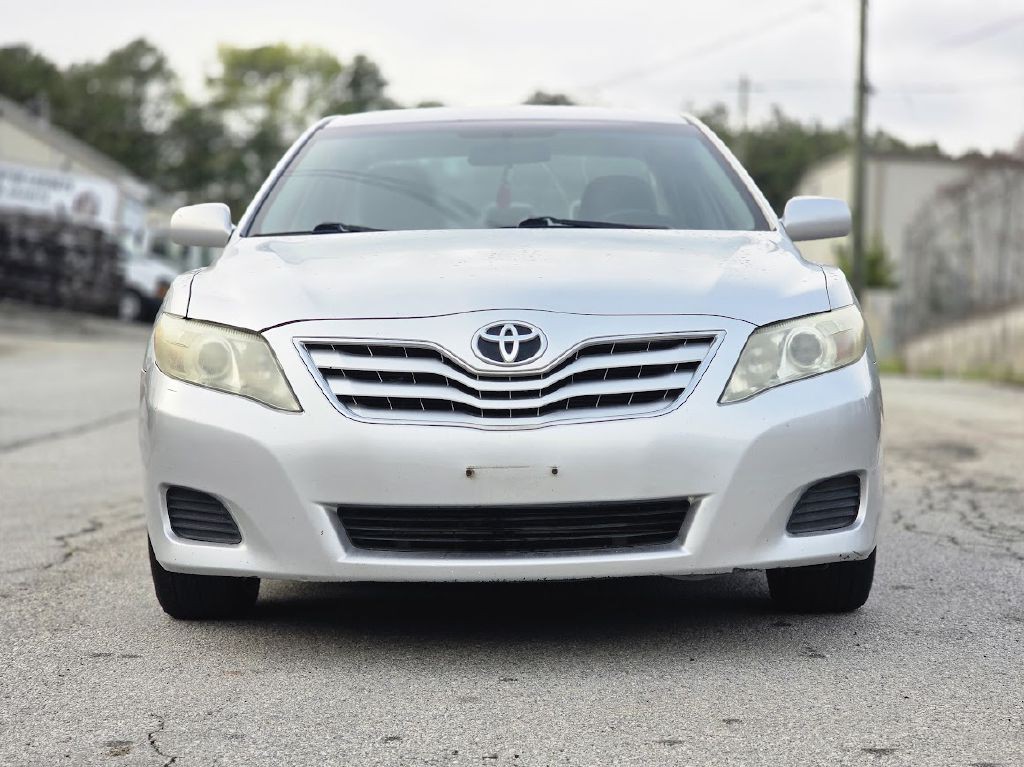 2011 Toyota Camry Image 12