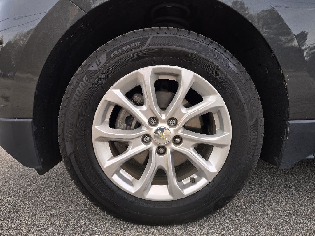 2018 Chevrolet Equinox Image 12