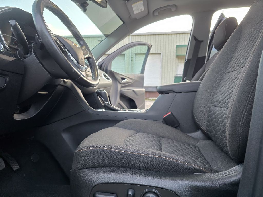 2018 Chevrolet Equinox Image 18