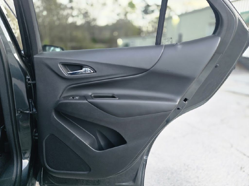 2018 Chevrolet Equinox Image 25