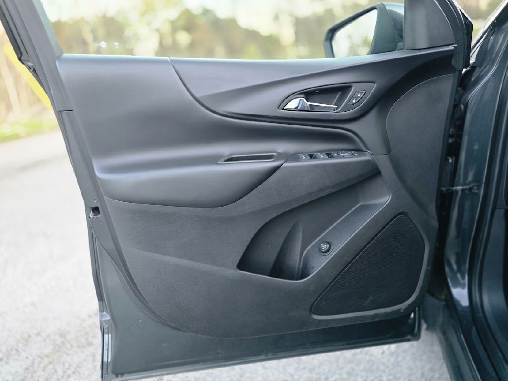 2018 Chevrolet Equinox Image 28