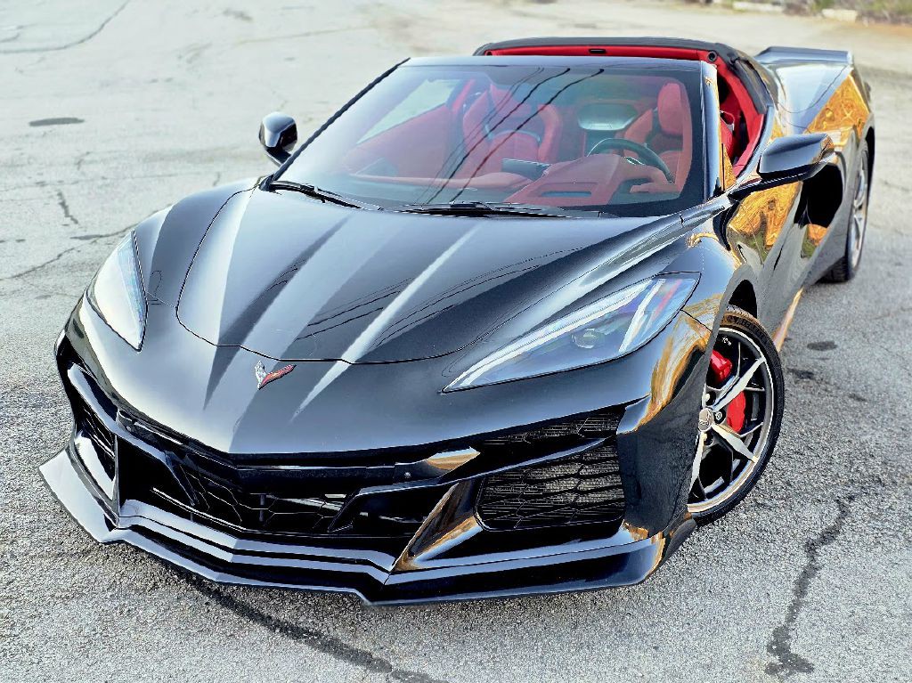 2023 Chevrolet Corvette Image 3