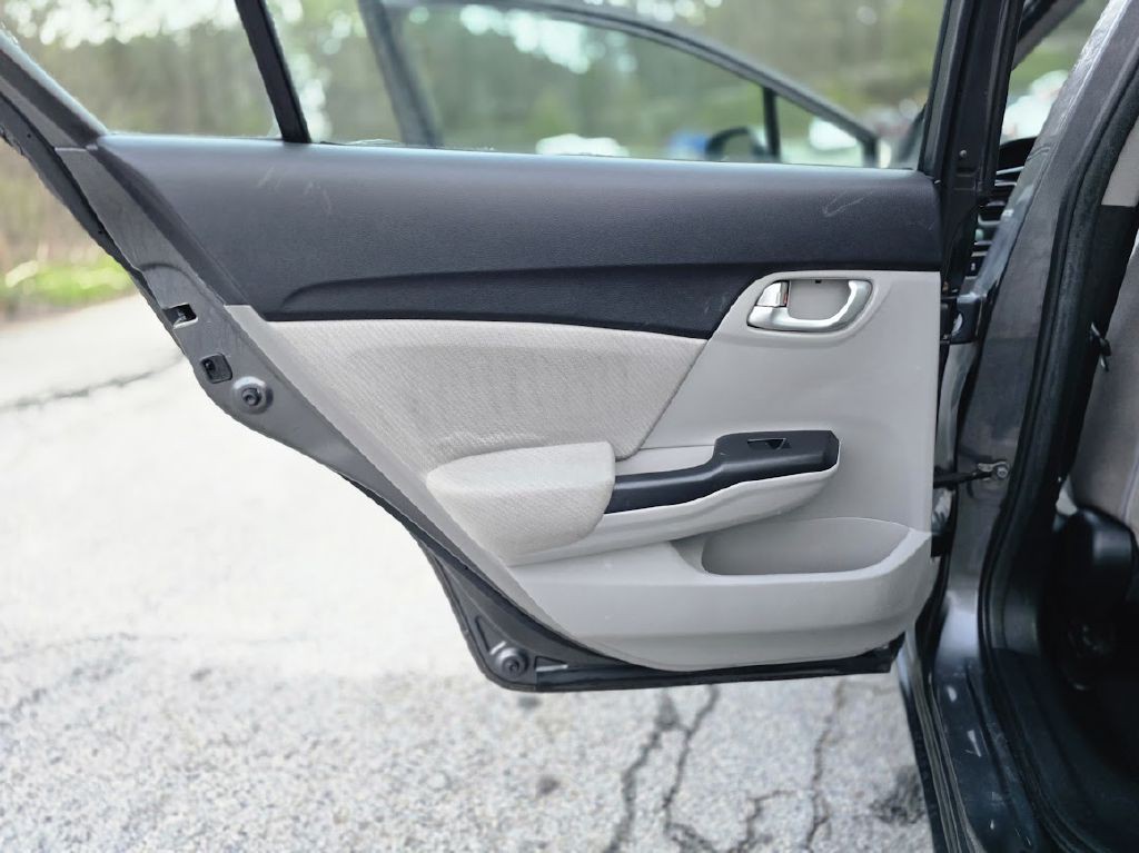 2013 Honda Civic Image 23