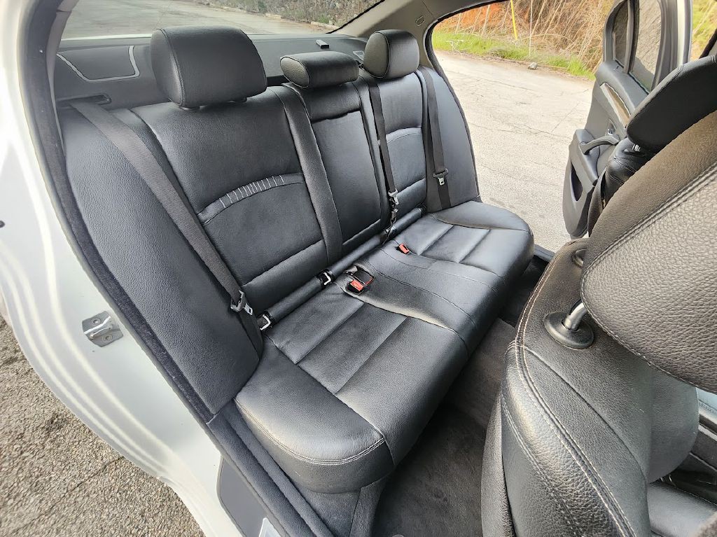 2014 BMW 5 Series Image 15