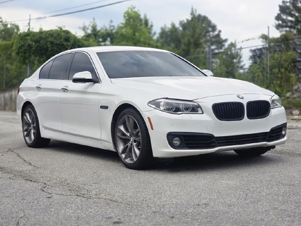 2014 BMW 5 Series Image 6