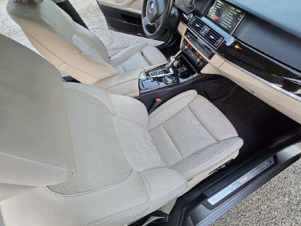2014 BMW 5 Series Image 18