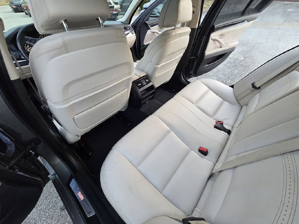 2014 BMW 5 Series Image 20