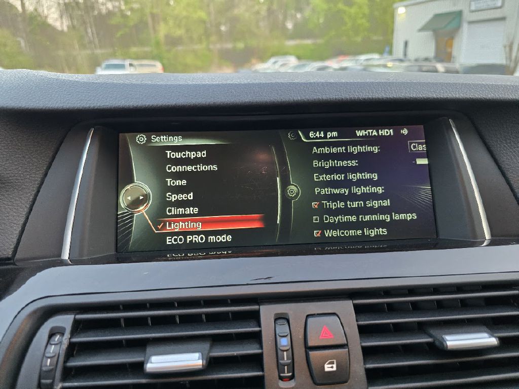 2014 BMW 5 Series Image 29