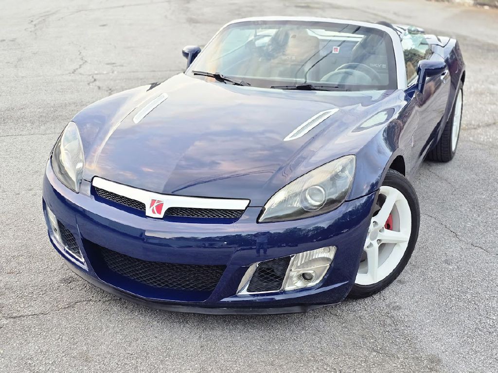2009 Saturn Sky Image 2