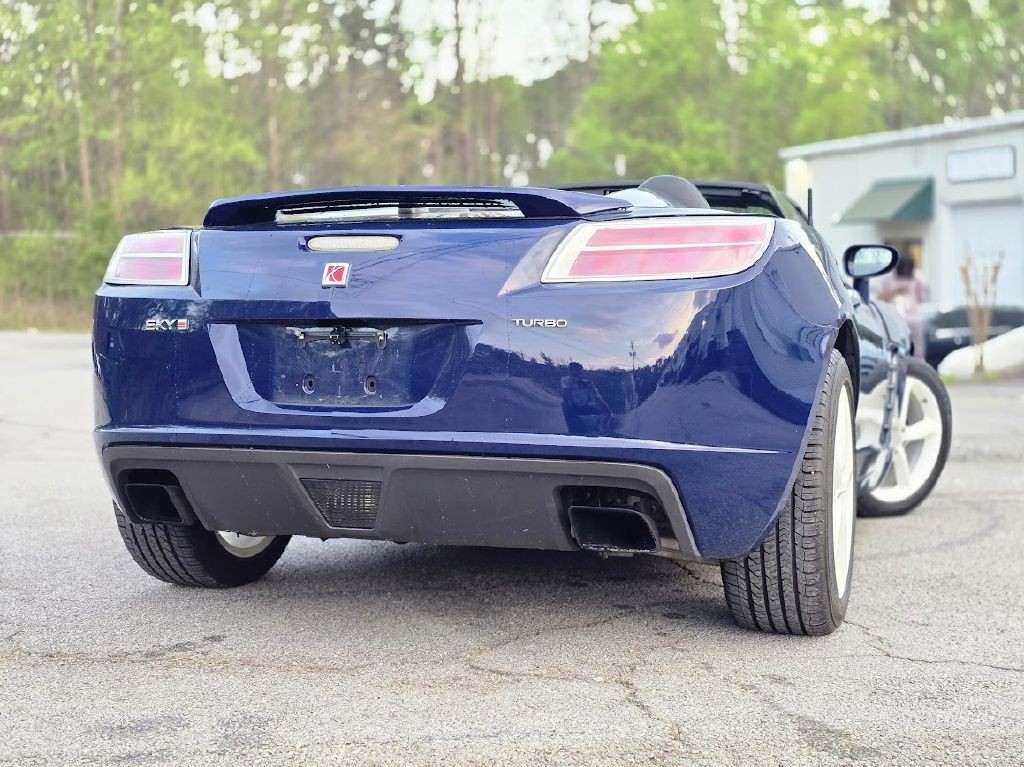 2009 Saturn Sky Image 3