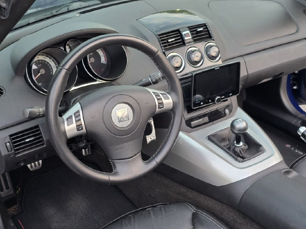 2009 Saturn Sky Image 23