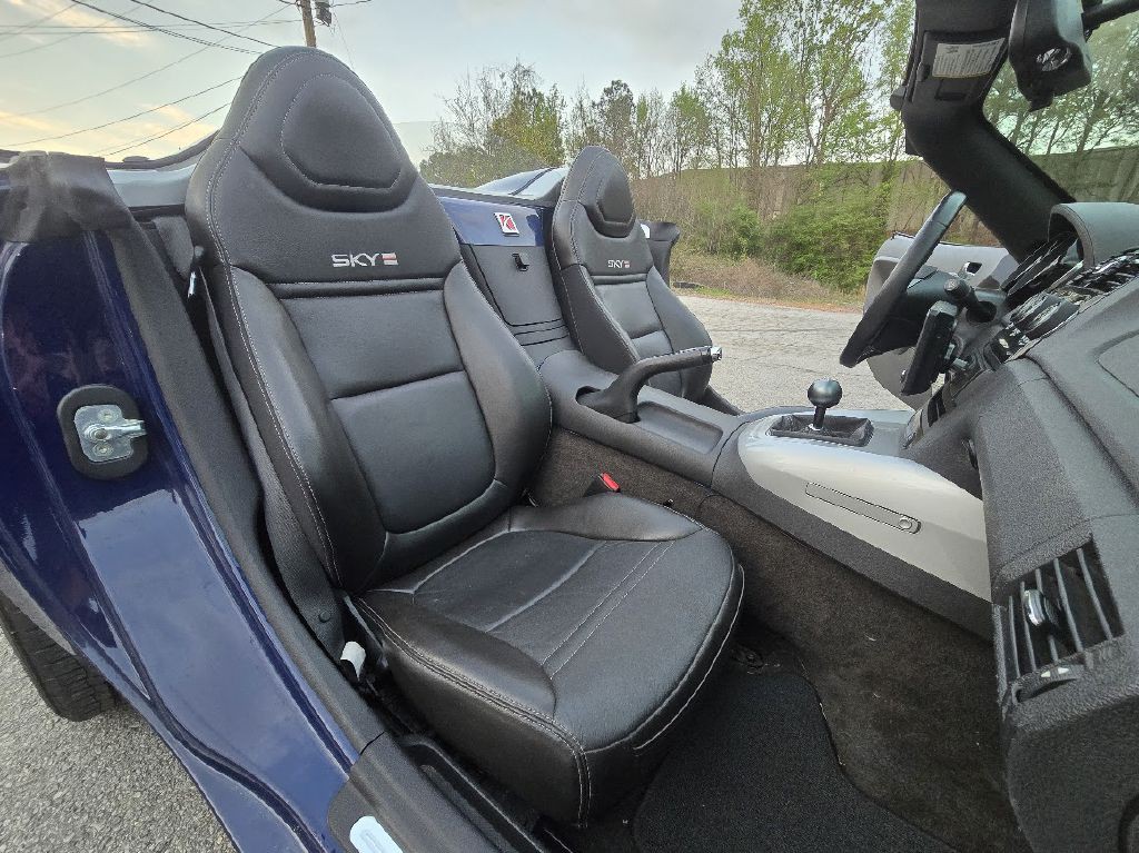 2009 Saturn Sky Image 27