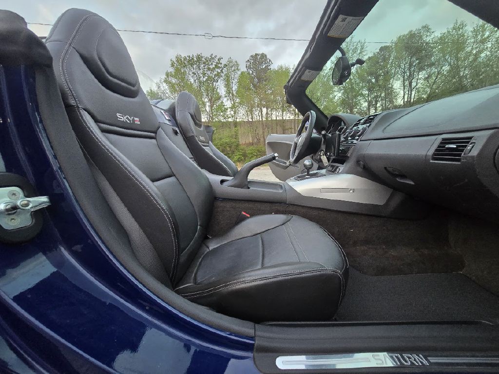 2009 Saturn Sky Image 28