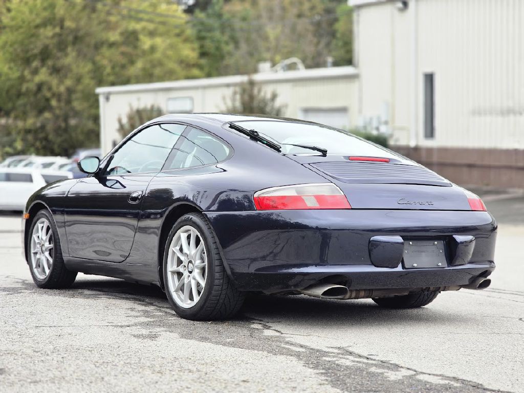 2002 Porsche 911 Image 4