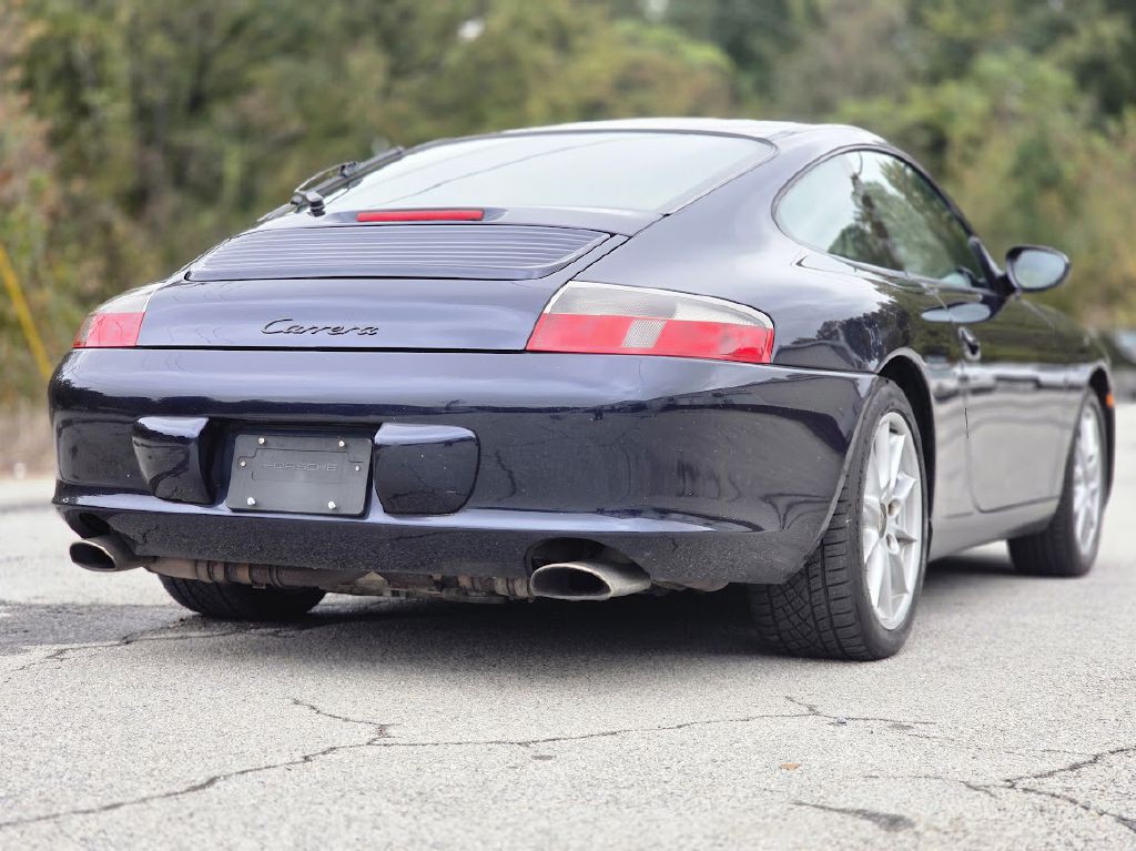2002 Porsche 911 Image 9