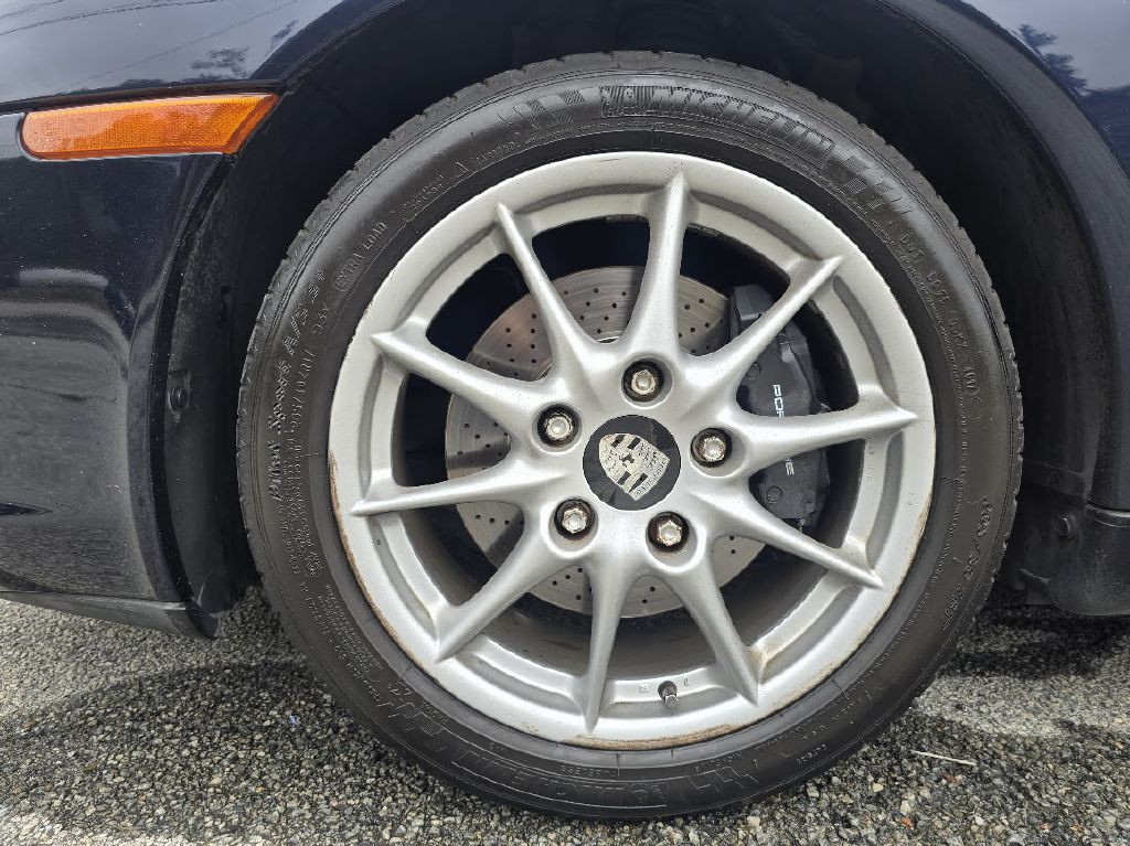 2002 Porsche 911 Image 15