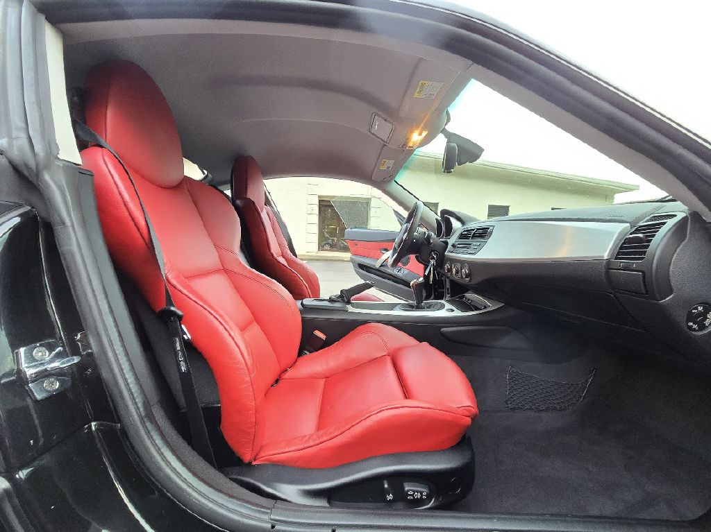 2007 BMW Z4 Image 28