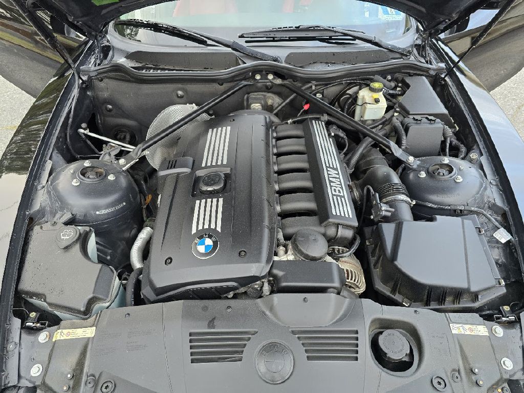 2007 BMW Z4 Image 37