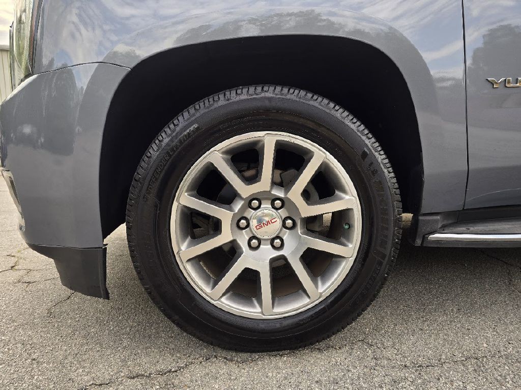 2015 GMC Yukon Image 10