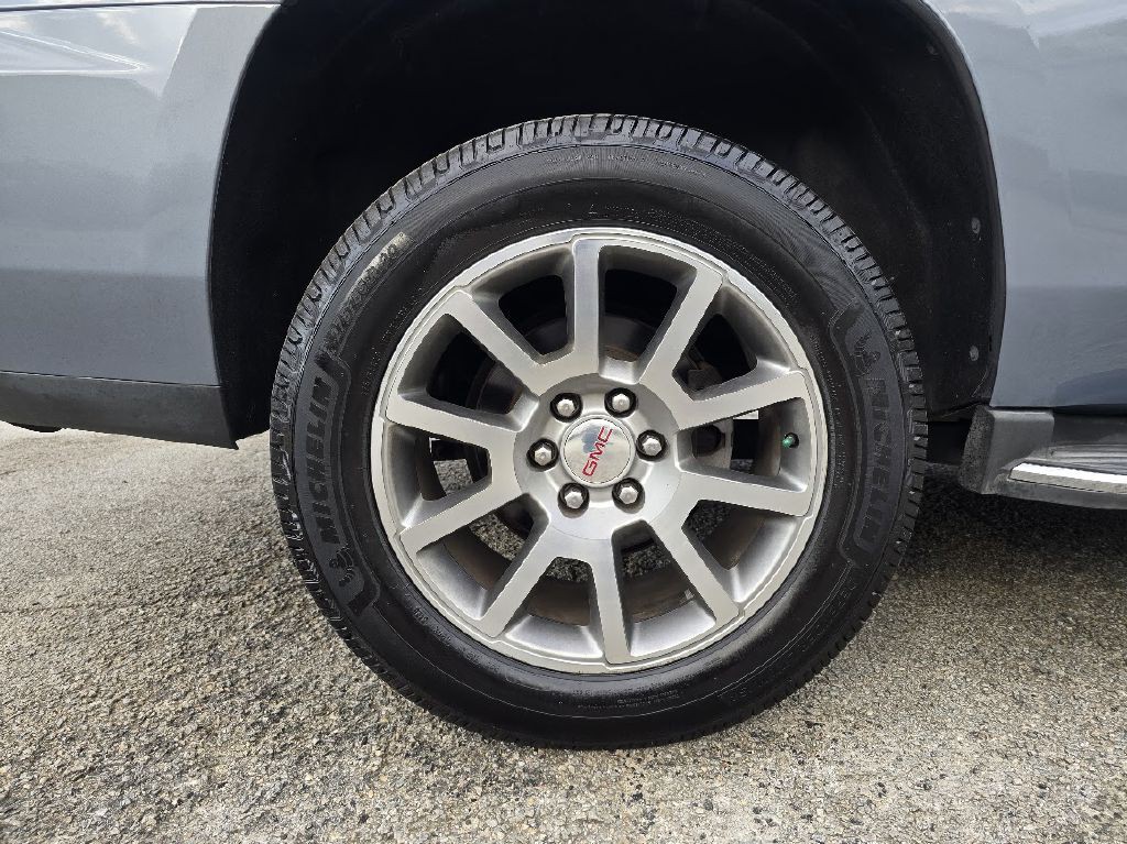 2015 GMC Yukon Image 12