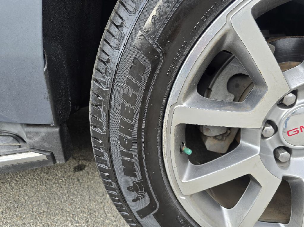 2015 GMC Yukon Image 15