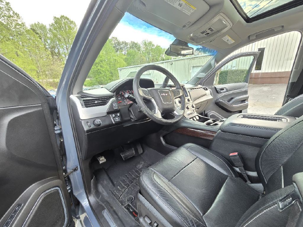 2015 GMC Yukon Image 16