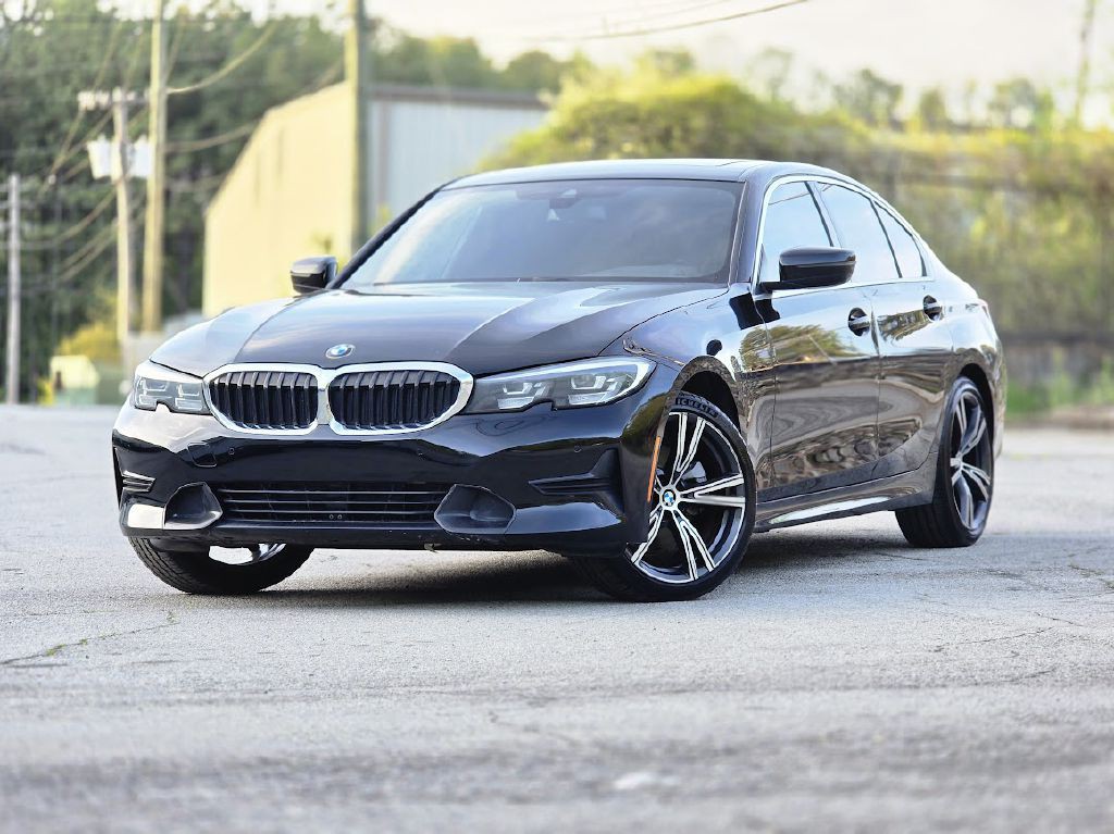 2020 BMW 3 Series Image 2
