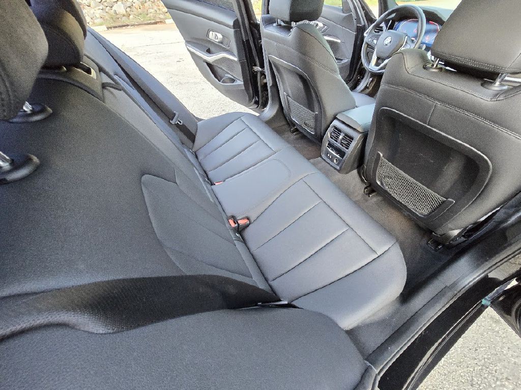 2020 BMW 3 Series Image 15