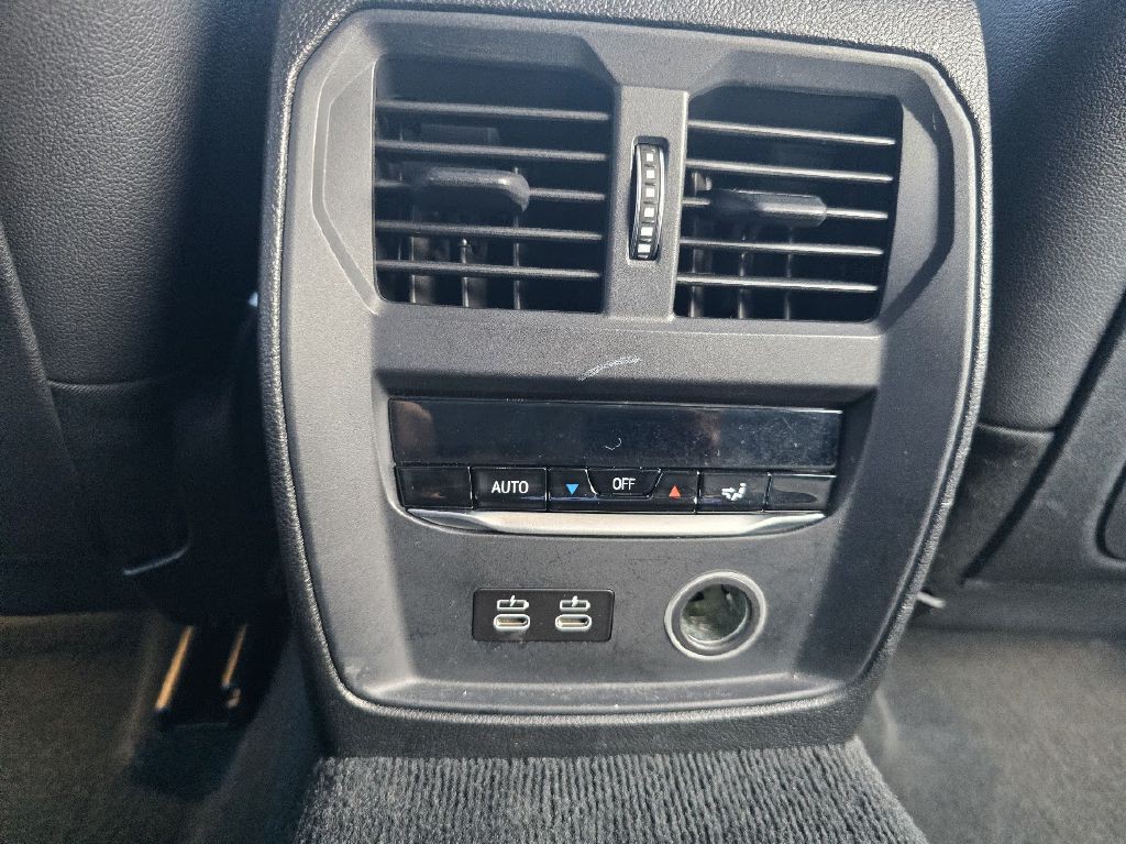 2020 BMW 3 Series Image 20