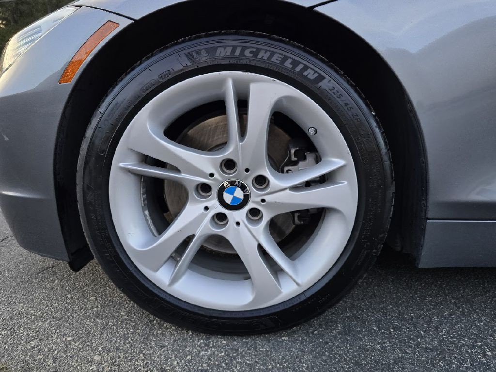 2012 BMW Z4 Image 24