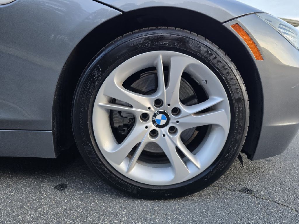 2012 BMW Z4 Image 27