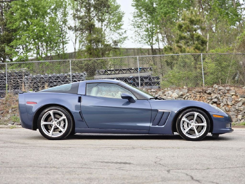 2011 Chevrolet Corvette Image 11