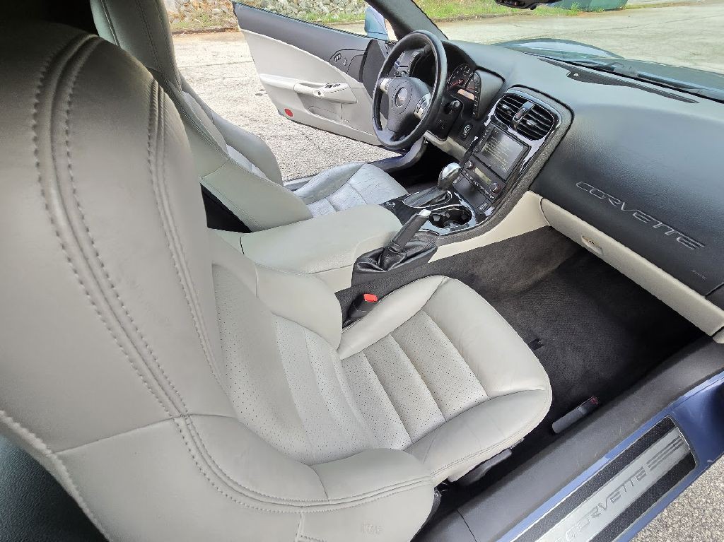 2011 Chevrolet Corvette Image 27