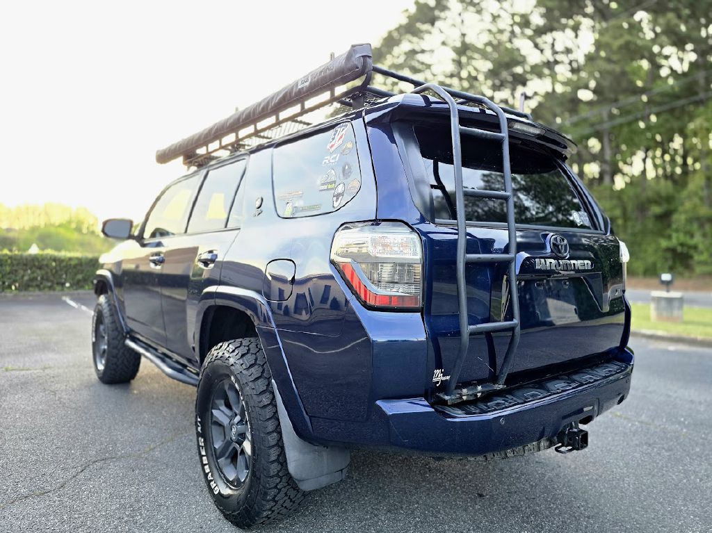 2016 Toyota 4Runner Image 7