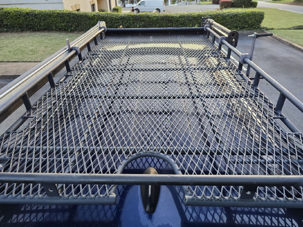 2016 Toyota 4Runner Image 16