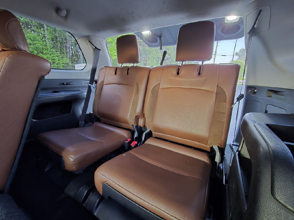 2016 Toyota 4Runner Image 23