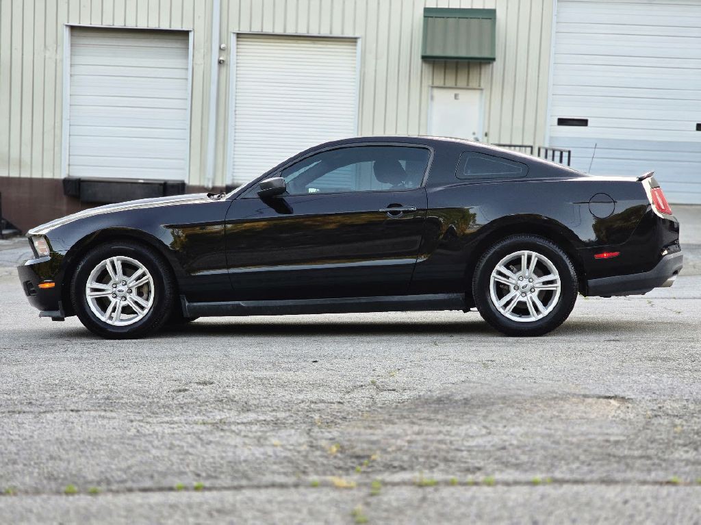 2012 Ford Mustang Image 3