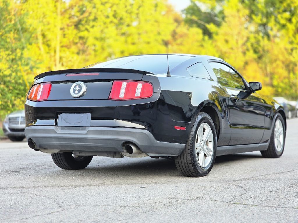 2012 Ford Mustang Image 7