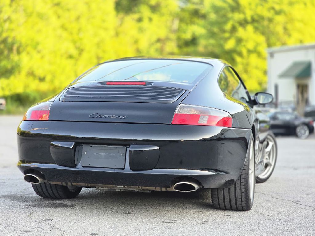 2002 Porsche 911 Image 3