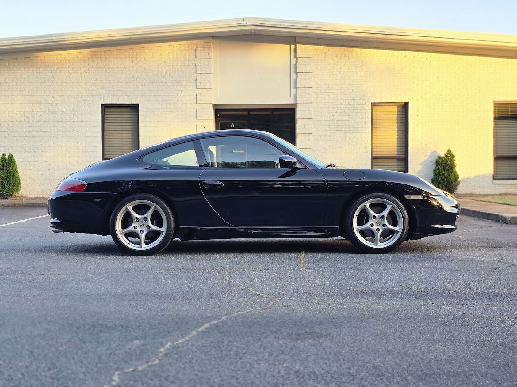 2002 Porsche 911 Image 11