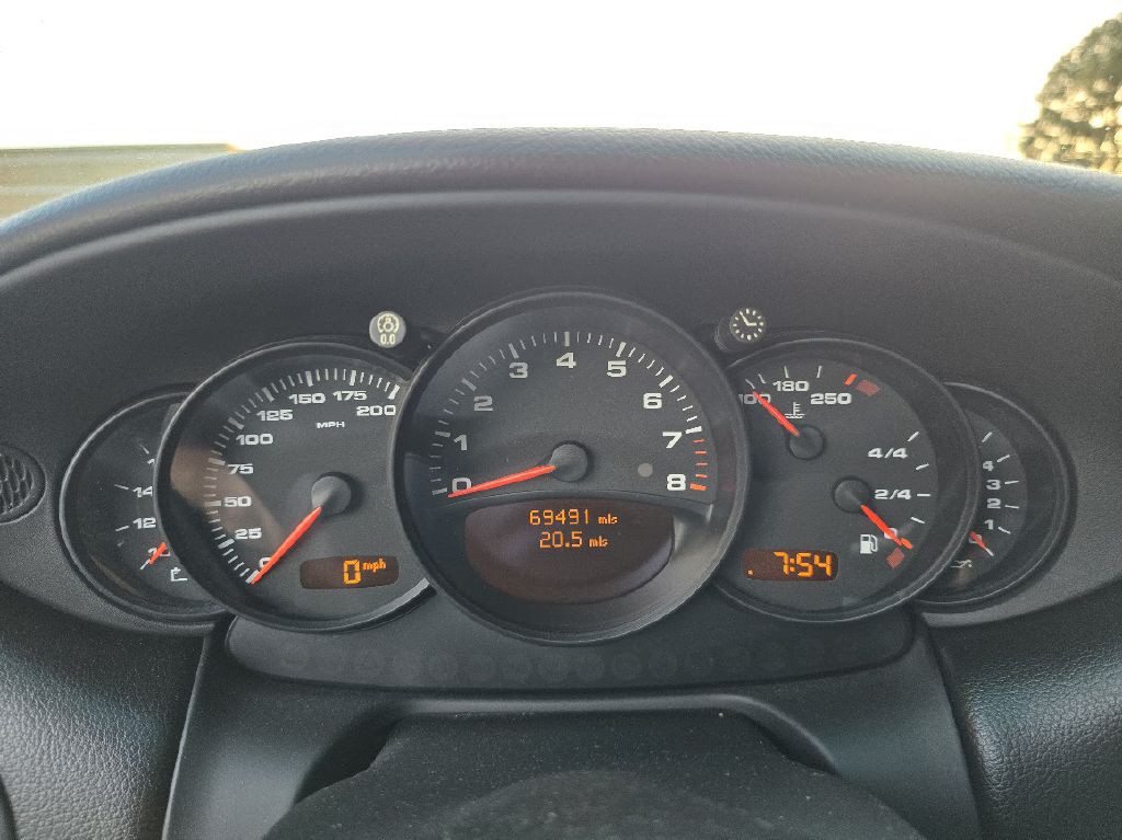 2002 Porsche 911 Image 32