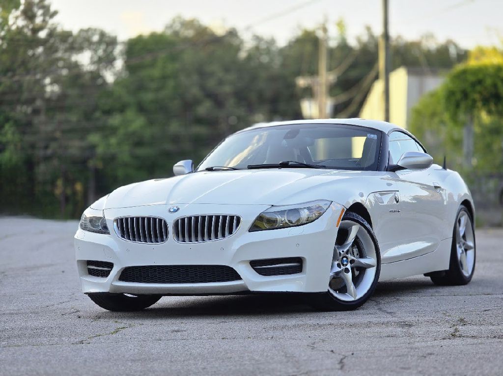 2011 BMW Z4 Image 2