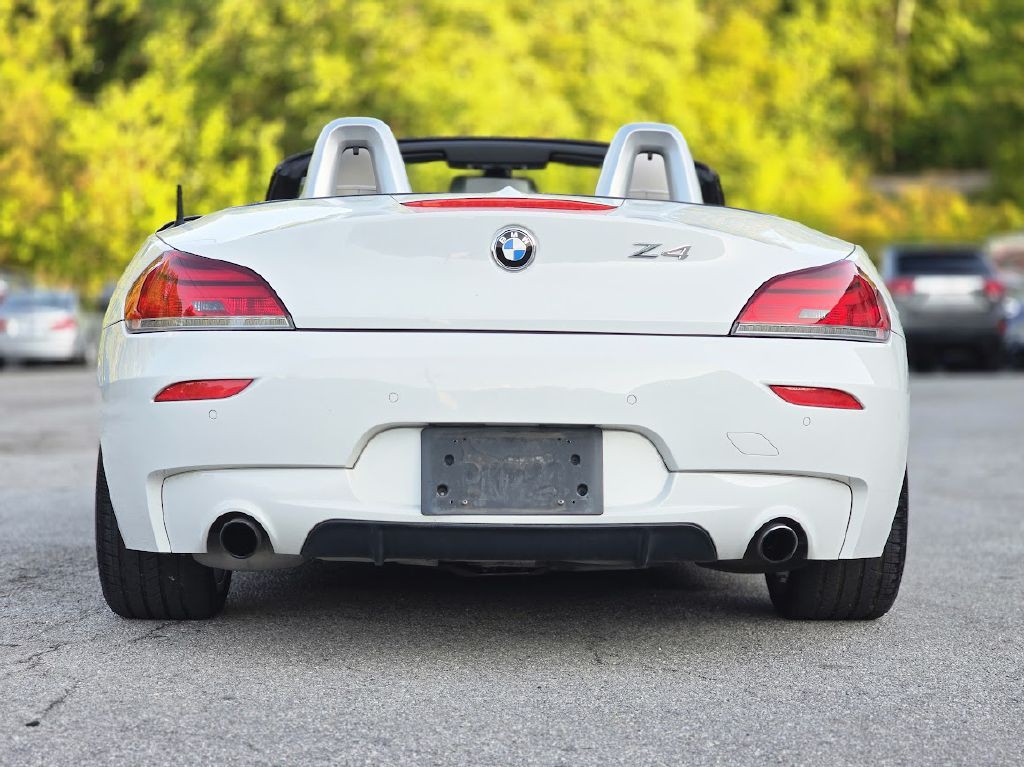 2011 BMW Z4 Image 11