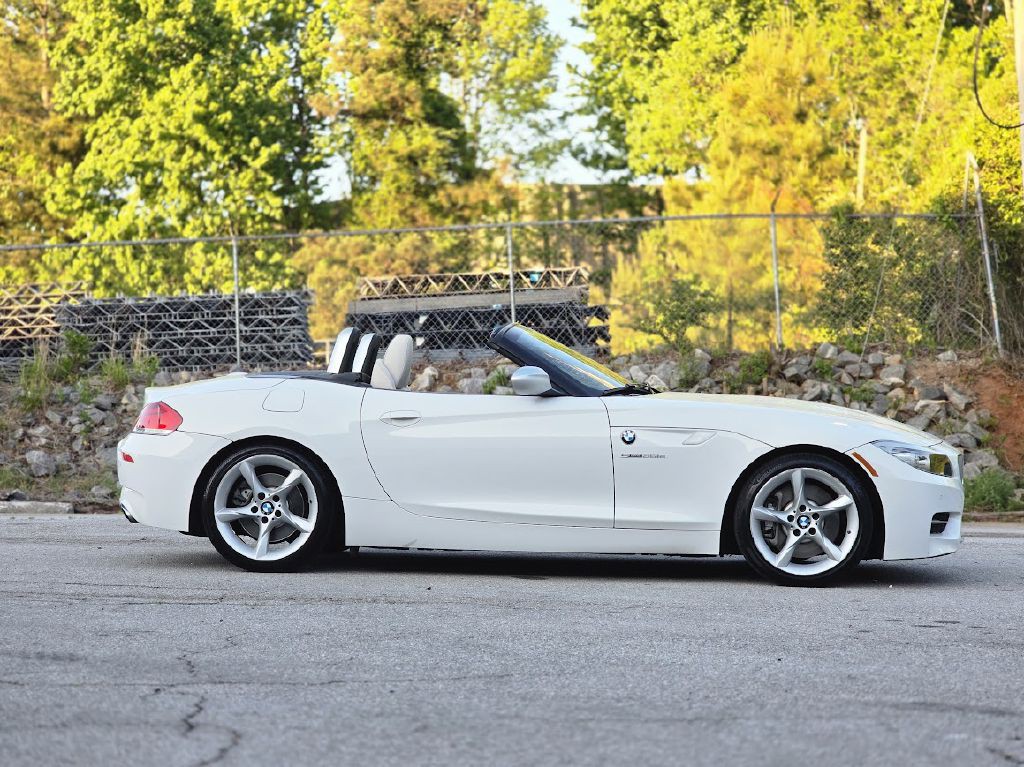 2011 BMW Z4 Image 14