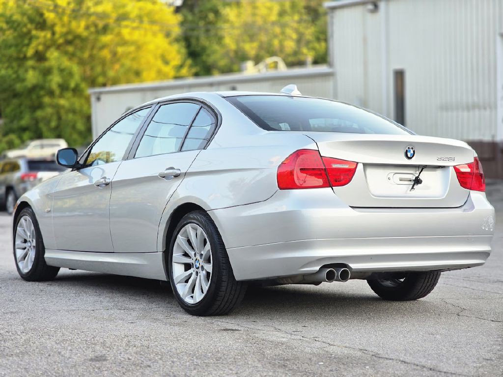 2009 BMW 3 Series Image 5
