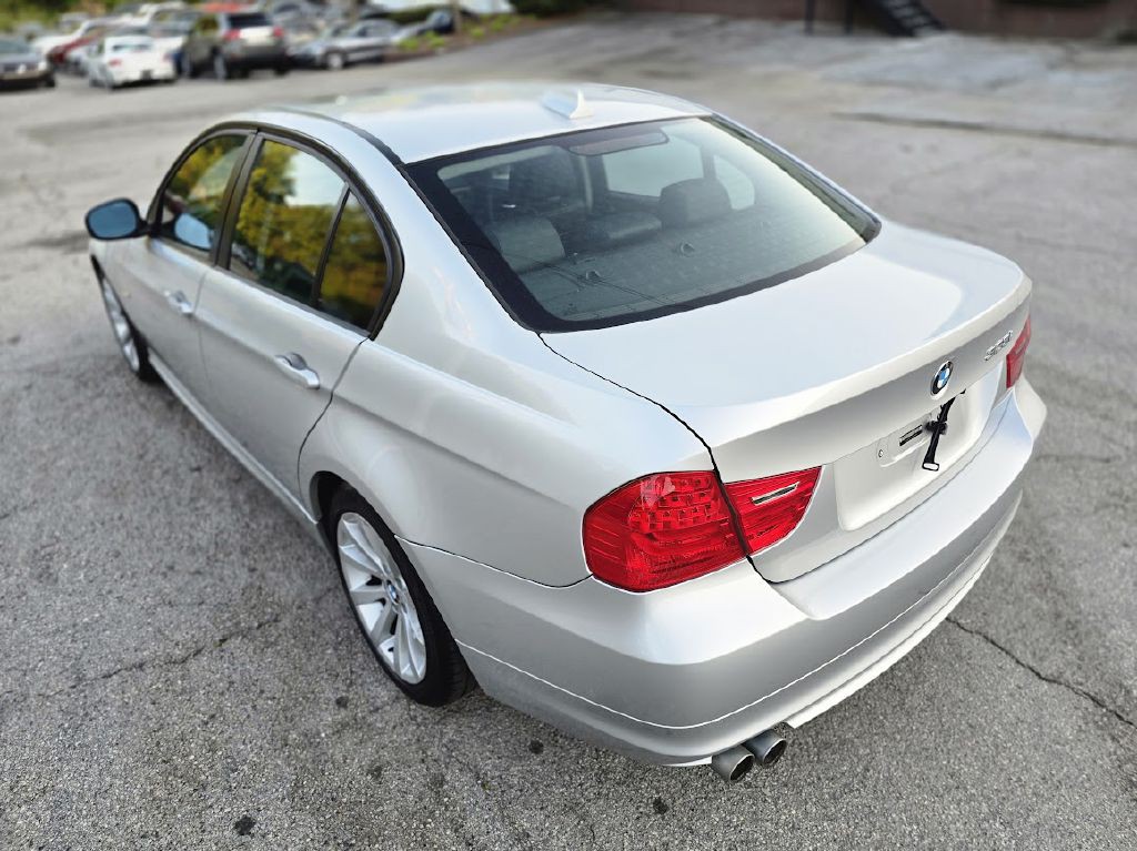 2009 BMW 3 Series Image 7
