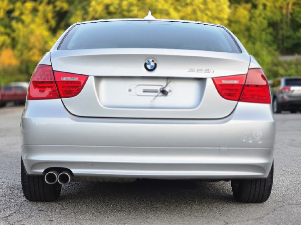2009 BMW 3 Series Image 8