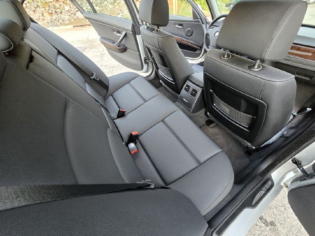 2009 BMW 3 Series Image 29