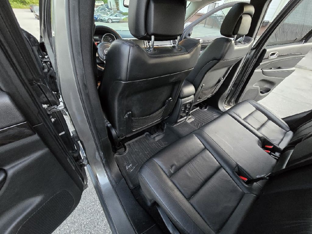 2013 Jeep Grand Cherokee Image 22