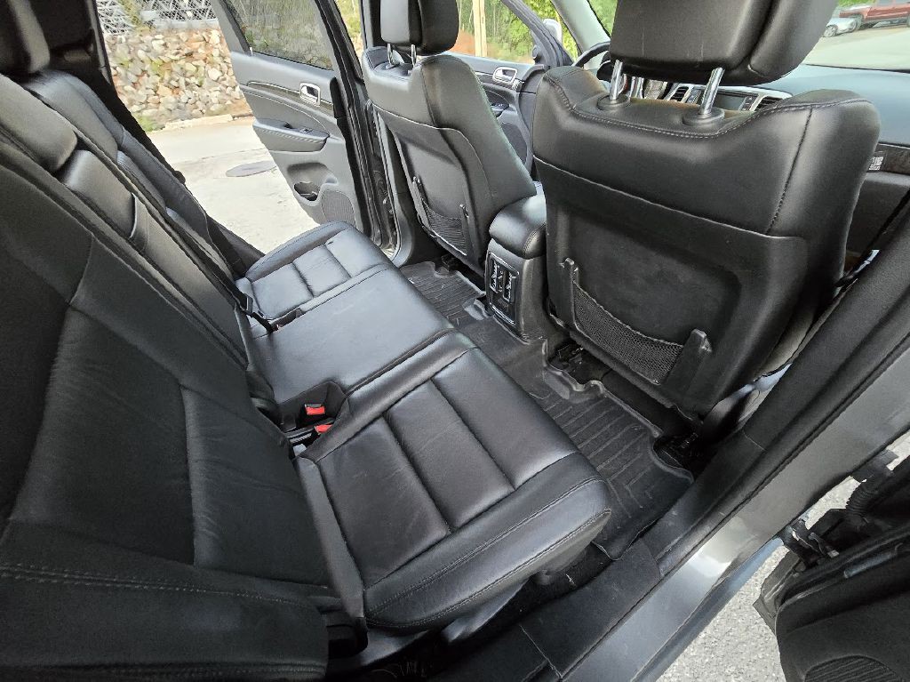 2013 Jeep Grand Cherokee Image 25